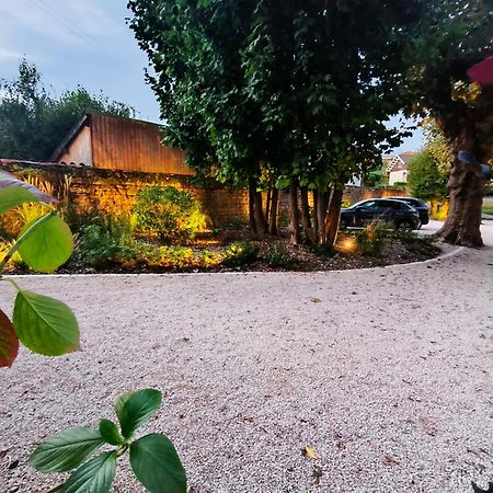 Chez Emma Et Louise - Maison Individuelle Avec Stationnement Gratuit Mâcon Esterno foto
